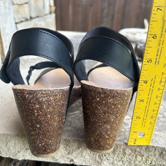 Blowfish Malibu Hydra black strappy sandals w/cork wedge heel Sz-9. Q - Picture 8 of 16